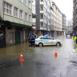 Inundaciones Sada, 2016 Calle Laguna (Fuente: twiter @vocescoruña)
